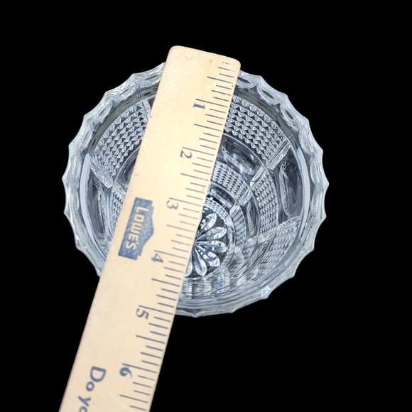 Vintage Lead Crystal Glass Circle Square Patterned Vase Thumbprint 8" Tapered - Picture 8 of 9